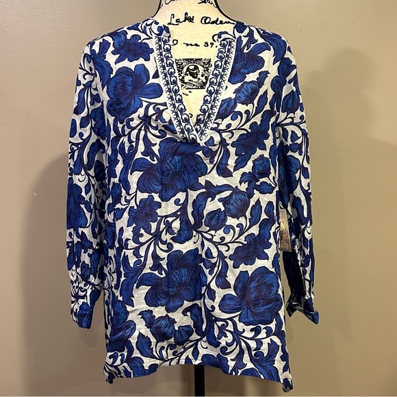 JOHNNY WAS Workshop Henley Voyager Floral Print Split V-Neck Long Sleeve Tunic - Picture 7 of 15